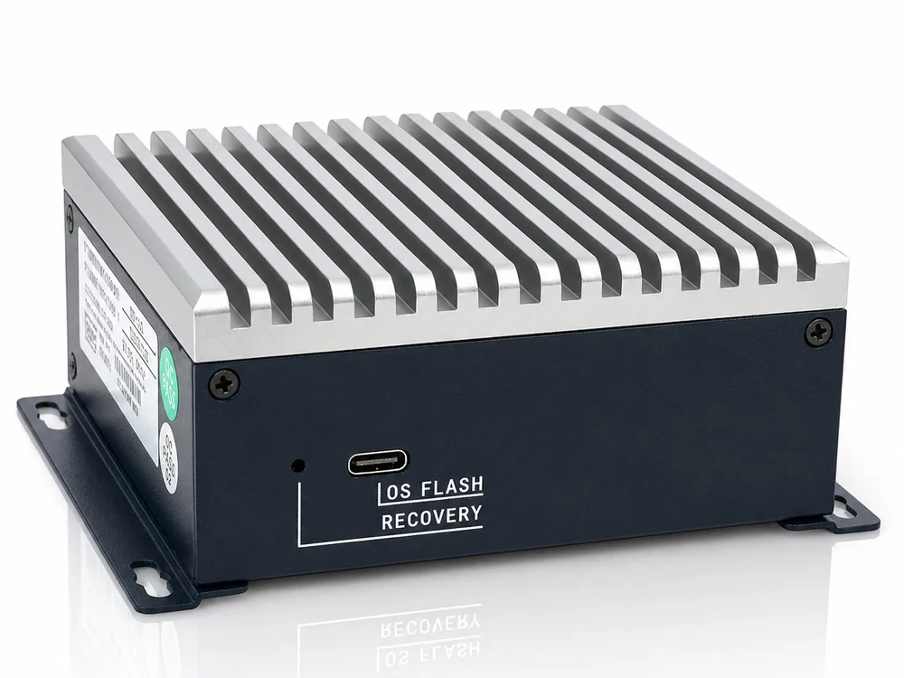 EA-N100A edge AI computer - product detail photo