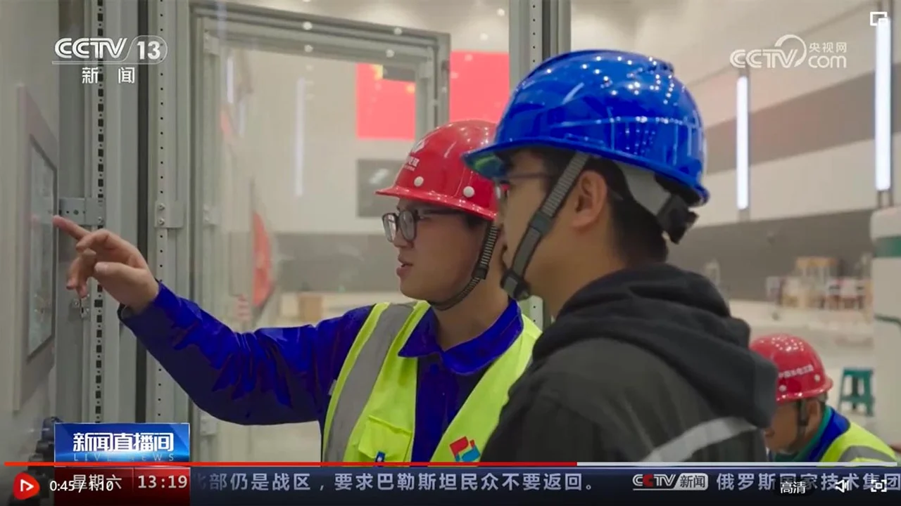 UTC-W2182A industrial panel PC (widescreen) - Fukang (Xinjiang) pumped-storage power station local monitoring & visualization application